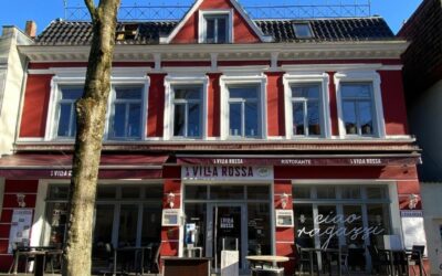 STADTHAUS IN EXPONIERTER LAGE