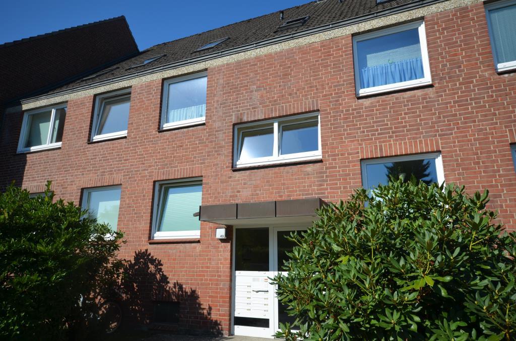 TOP-MODERNISIERTE UND SEHR HELLE WOHNUNG IN RUHIGER LAGE VON GROßHANSDORF TOP-MODERNISIERTE UND SEHR HELLE WOHNUNG IN RUHIGER LAGE VON GROßHANSDORF